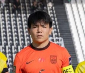 B体育官方入口-青岛记者：U23国足队长徐彬接近加盟英超狼队